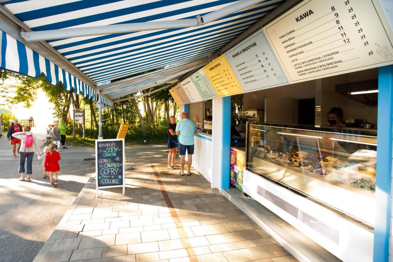 Collins Beach Ustronie Morskie Exterior foto